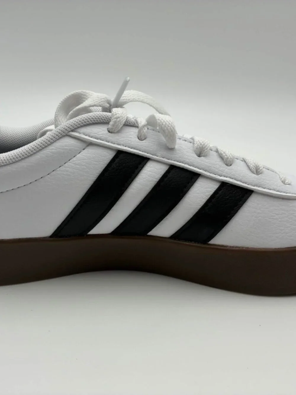 Adidas VL Court 3.0 White Black Gum Womens Size 8.5 ID879 - Picture 4 of 11